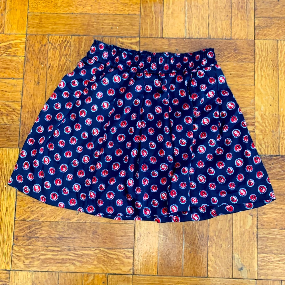 Uniqlo Shorts Silky Shorts in Navy and Floral Red.